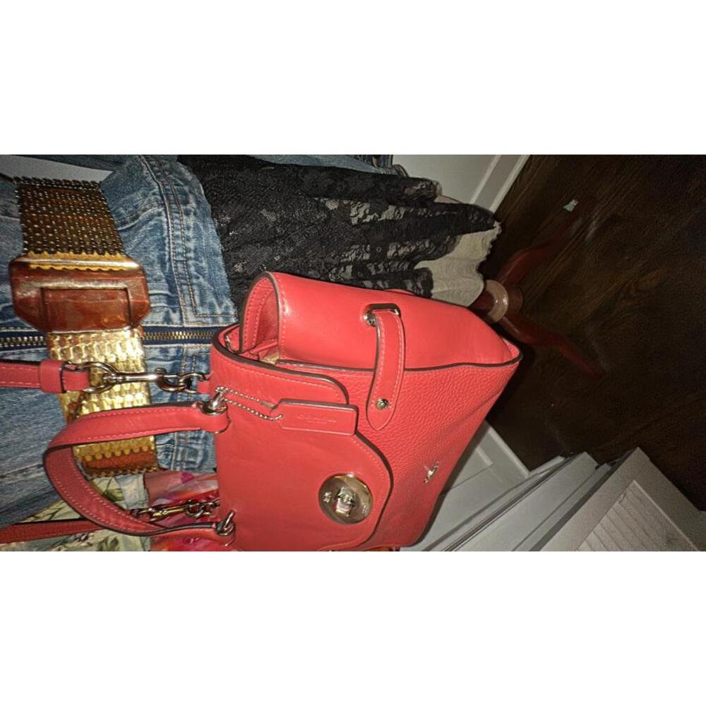 Coach F32106 Blake Flap Carryall in Vermillion Red - Picture 10 of 13